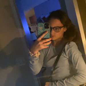 Meet your Posher, Bailey